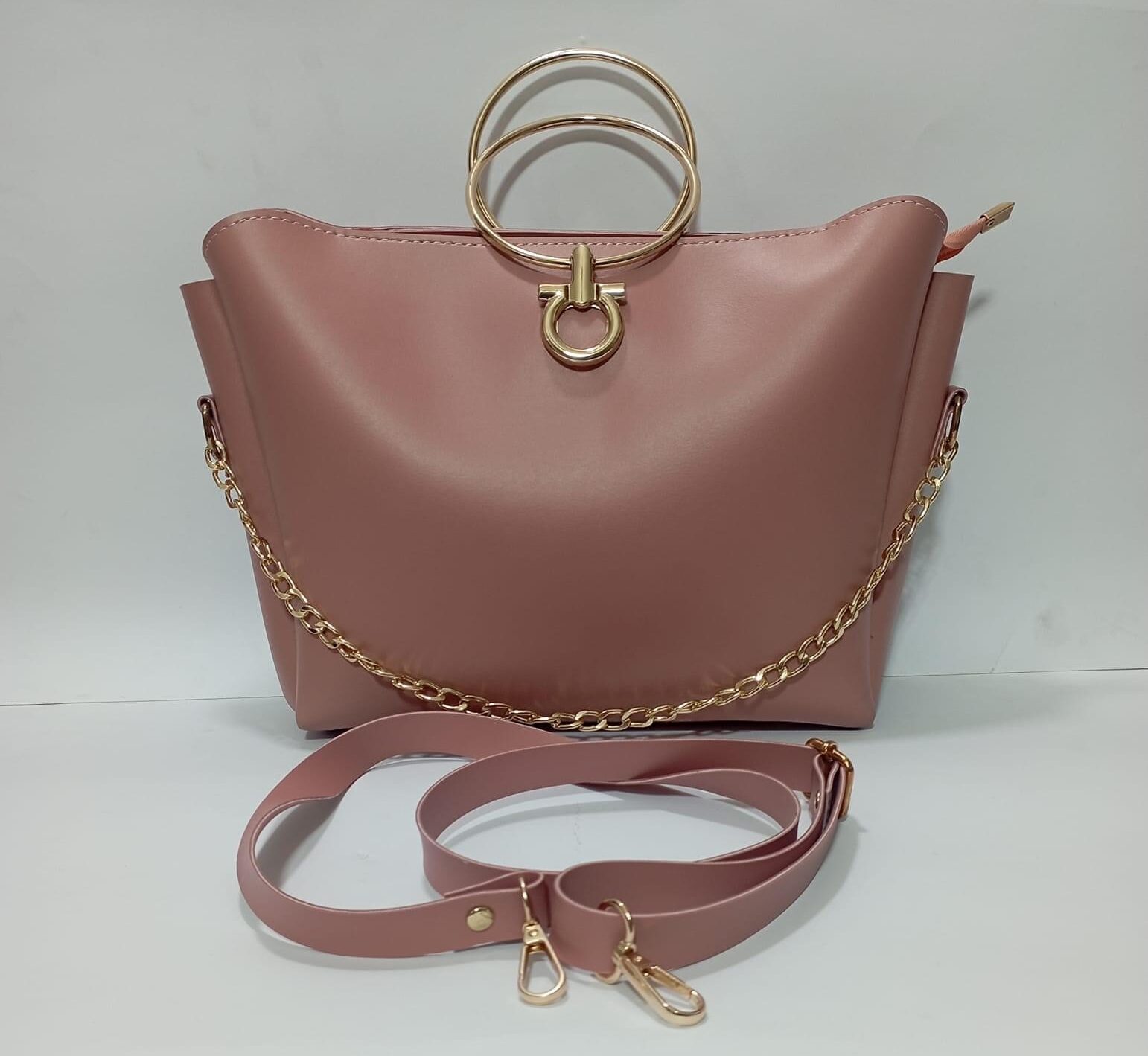 Casual Capri Handbag (Peach)