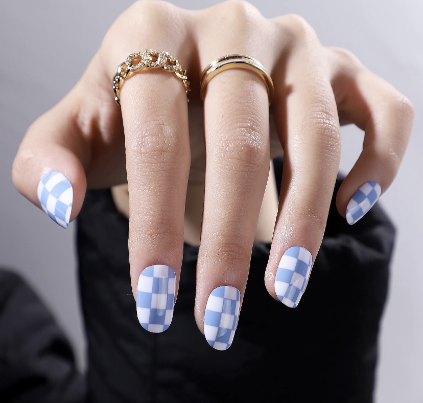 Aqua Pattern Nails For Girls.