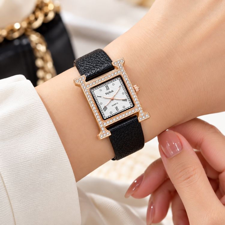 Black Elegance Watch